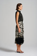 Le Check Wrap Skirt - Black/Off White