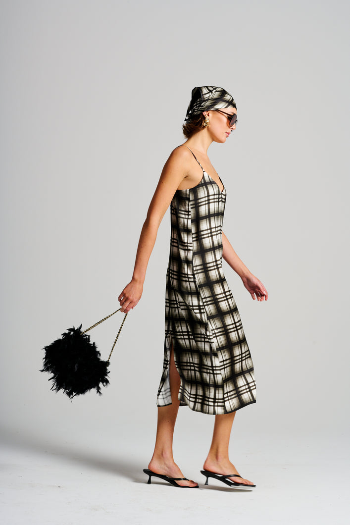 Le Check Slip Dress - Black/Off White