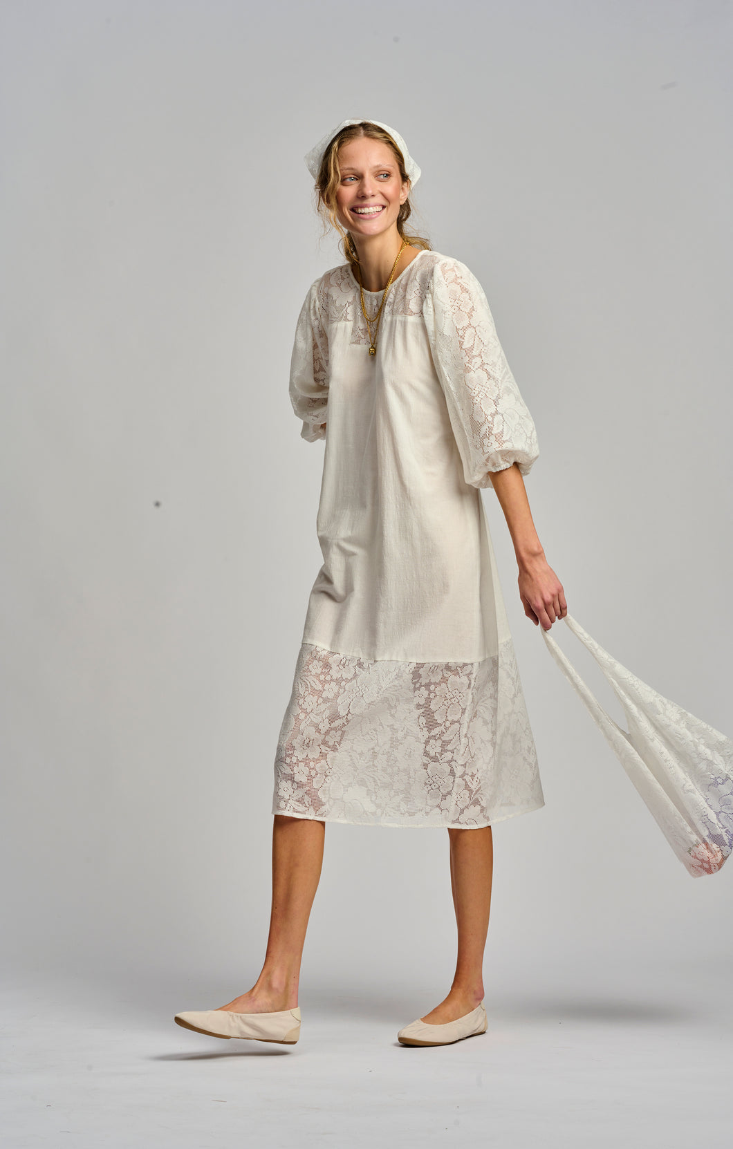 Le Filet Lace Dress - Off White *PRE-ORDER