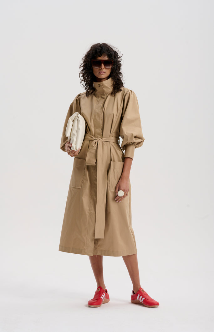 #Job Lot 27 - Storm Collar Trench with Gathers