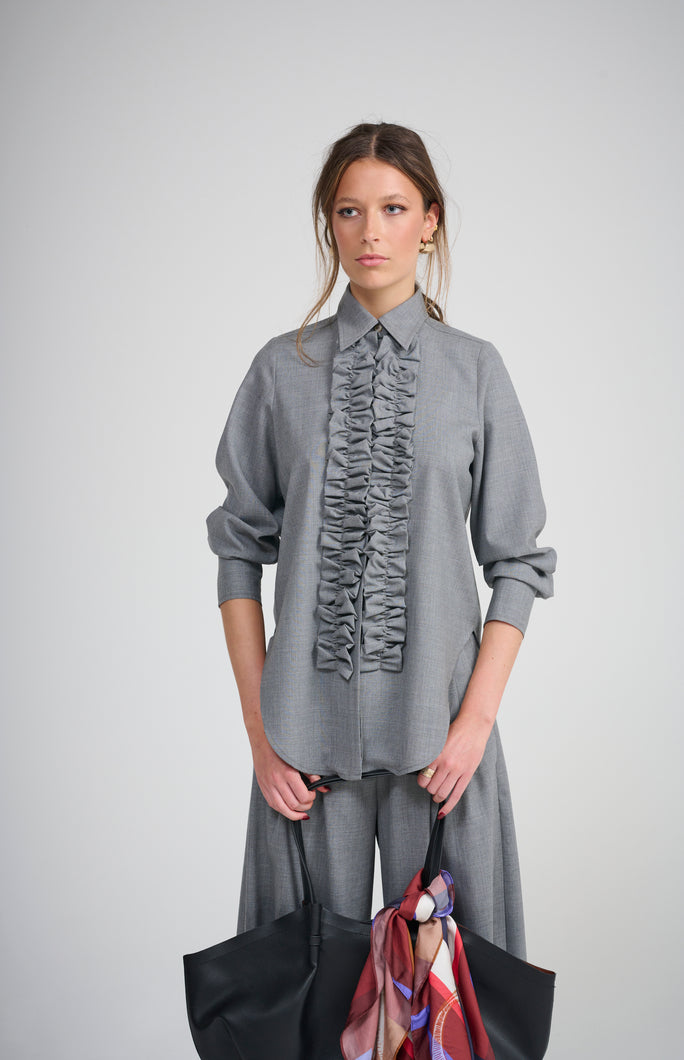 Le Grand Frill Shirt - Gris (x1 size 2 and x1 size 3 only)